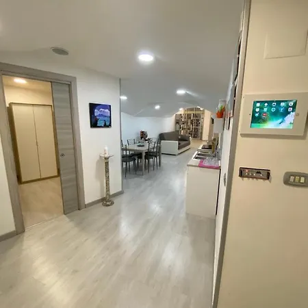 Casa Al Museo נאפולי